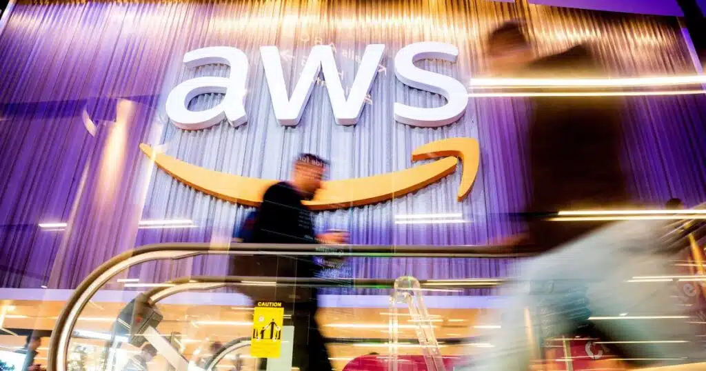 Amazon lanza acelerador para startups de IA generativa